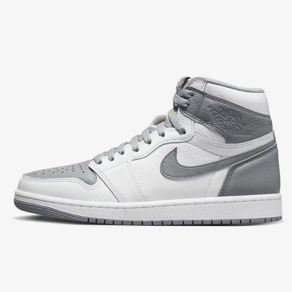 Air Jordan 1 High OG Stealth