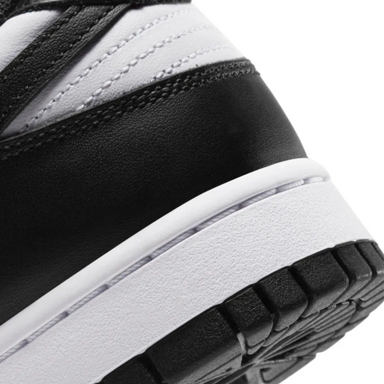 Nike Dunk Low Retro Panda