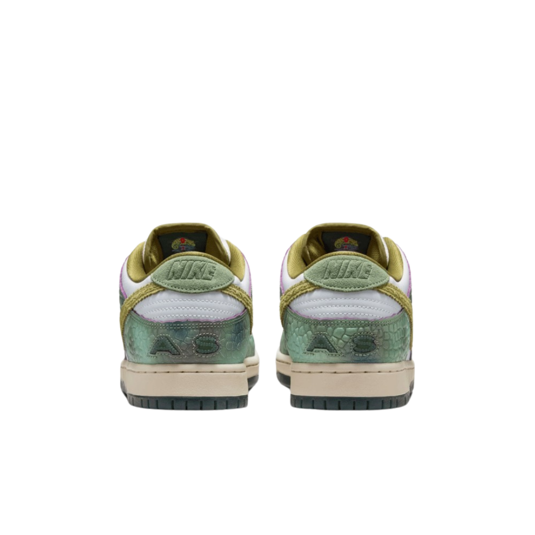 Nike Sb Dunk low x Alexis Sablone